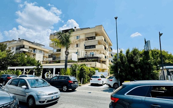 appartamento in vendita ad Aversa