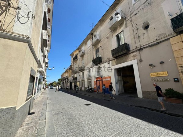 appartamento in vendita ad Aversa in zona Centro Città