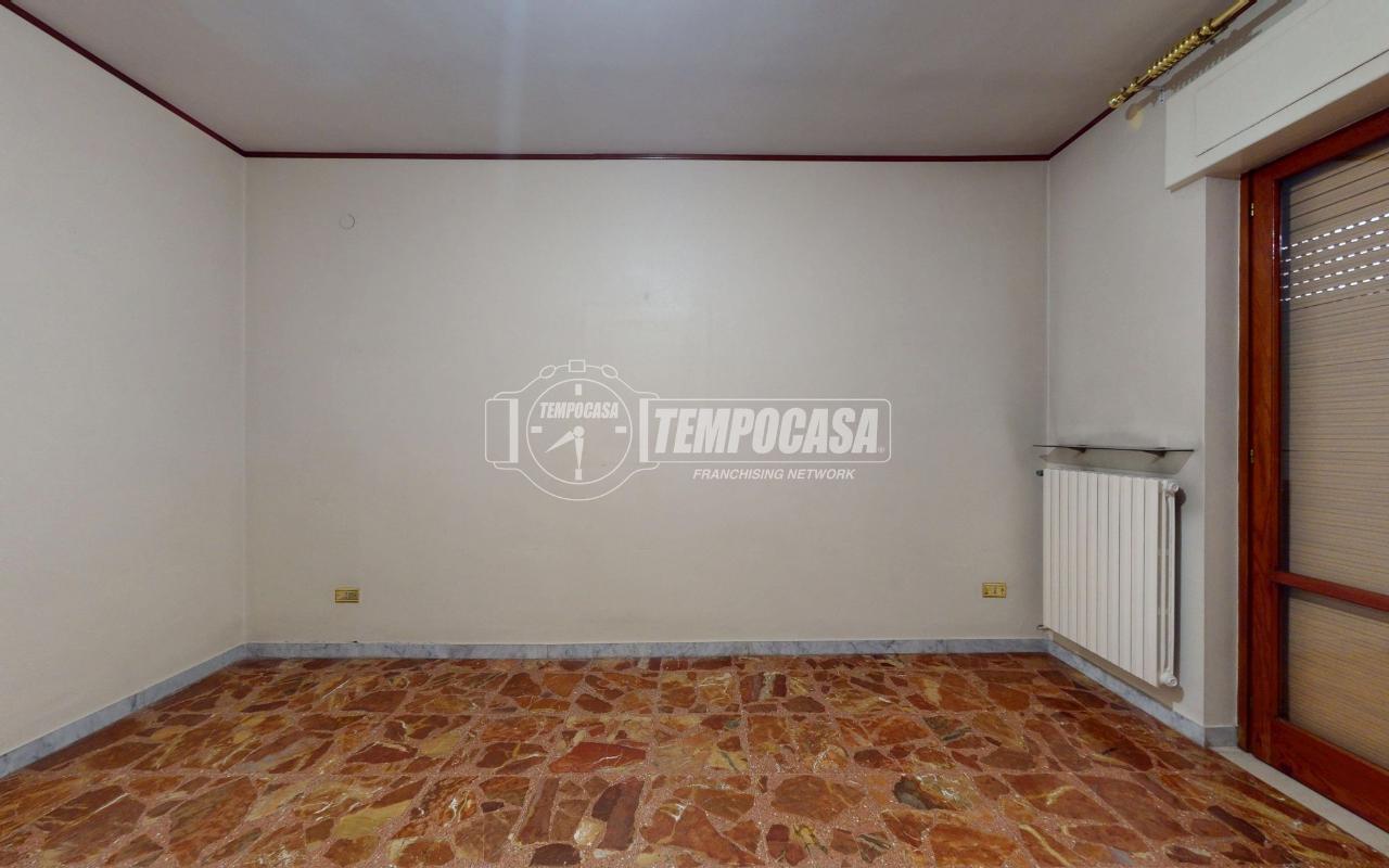 appartamento in vendita ad Aversa in zona Centro Città