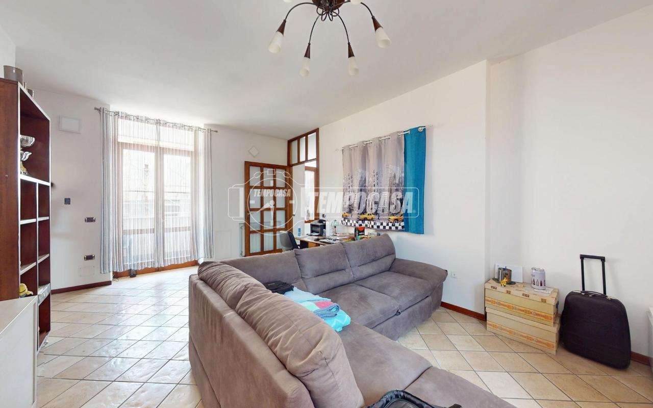 casa indipendente in vendita ad Aversa