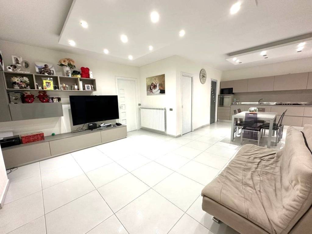 appartamento in vendita ad Aversa