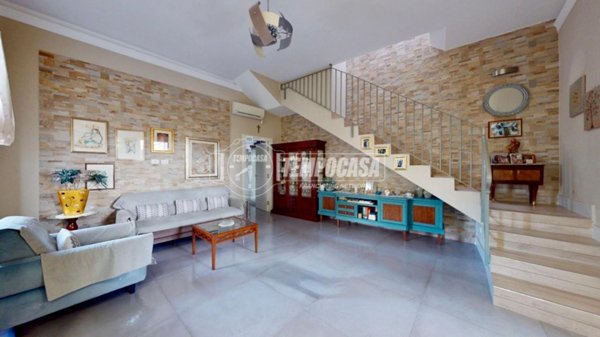 appartamento in vendita ad Aversa