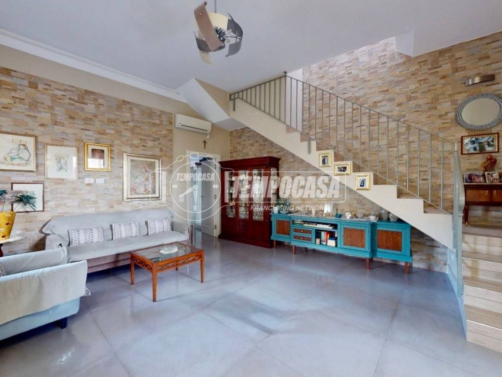 appartamento in vendita ad Aversa