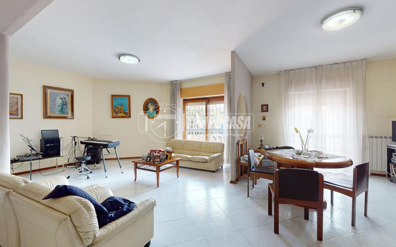 appartamento in vendita ad Aversa in zona Centro Città