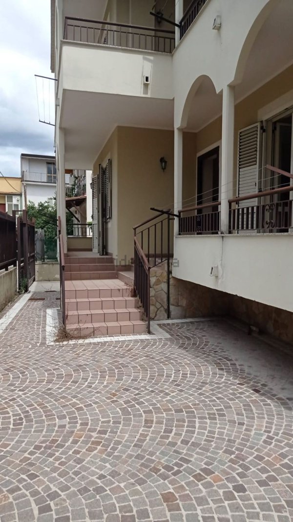 appartamento in vendita ad Aversa in zona Centro Città