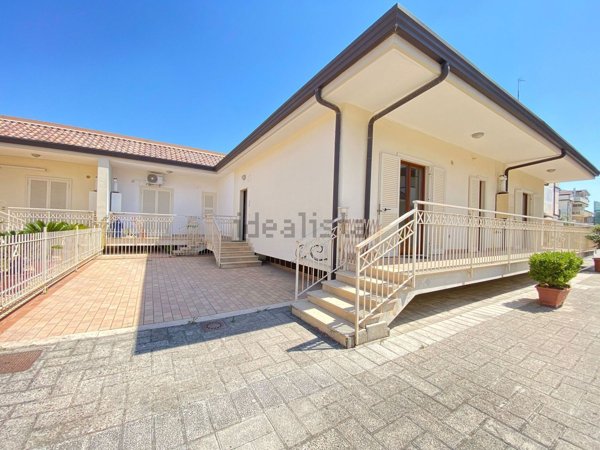 appartamento in vendita ad Aversa