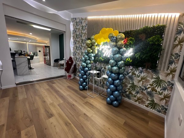 negozio in vendita ad Aversa