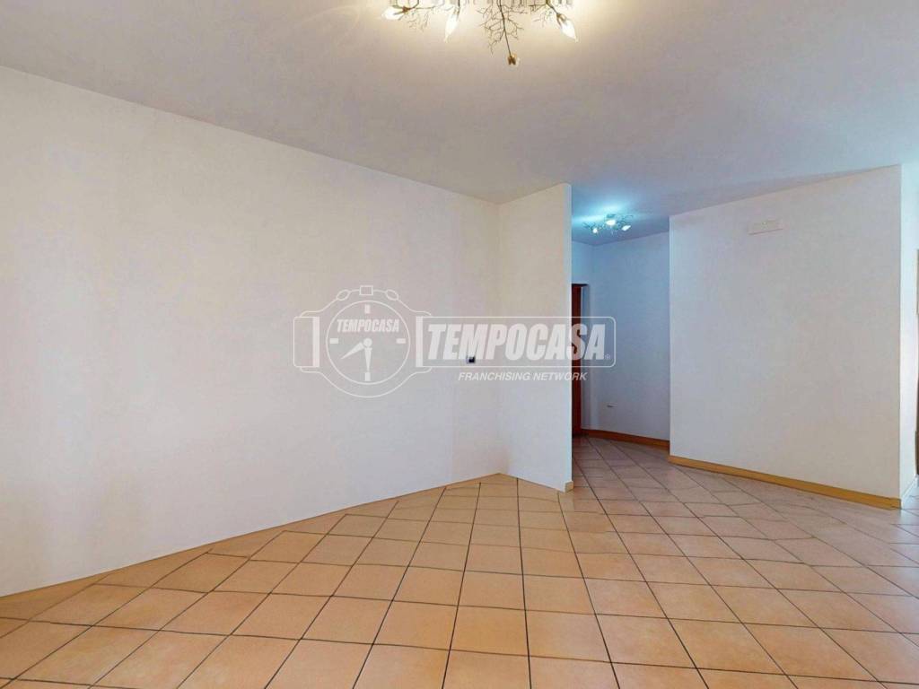 appartamento in vendita ad Aversa