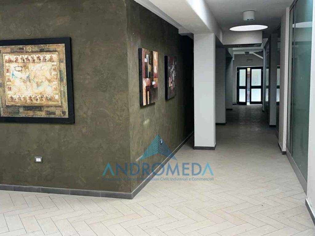 intera palazzina in vendita ad Aversa in zona San Paolo