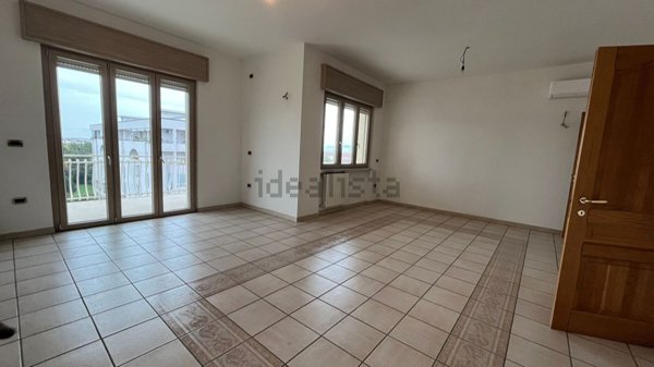 appartamento in vendita ad Aversa