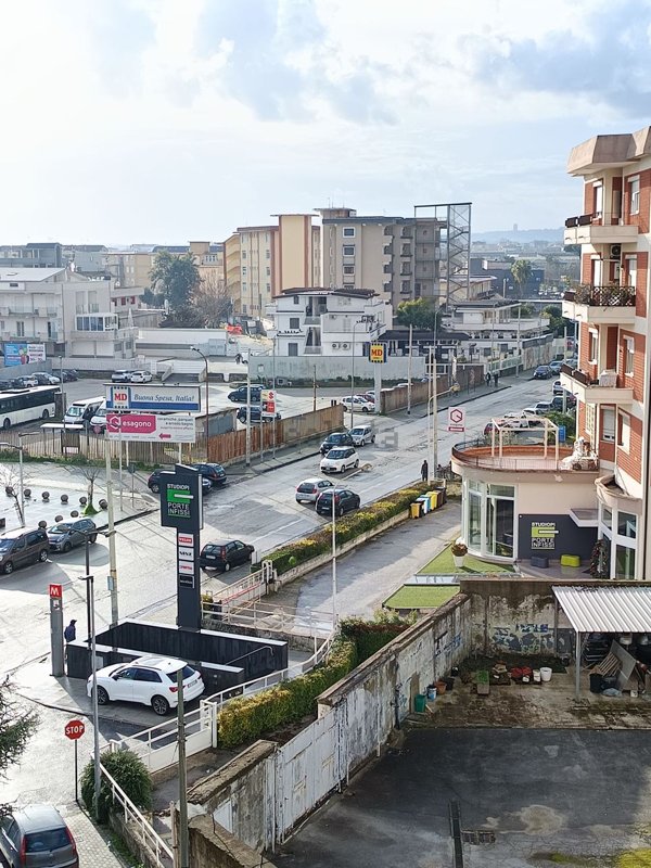 appartamento in vendita ad Aversa in zona Centro Città