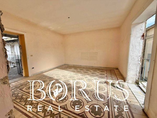 appartamento in vendita ad Aversa in zona Centro Città