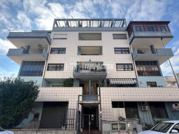 appartamento in vendita ad Aversa