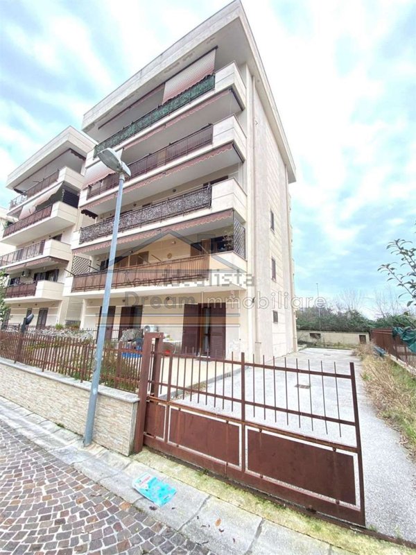 appartamento in vendita ad Aversa