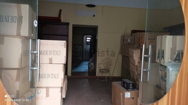 locale commerciale in vendita ad Aversa in zona San Paolo