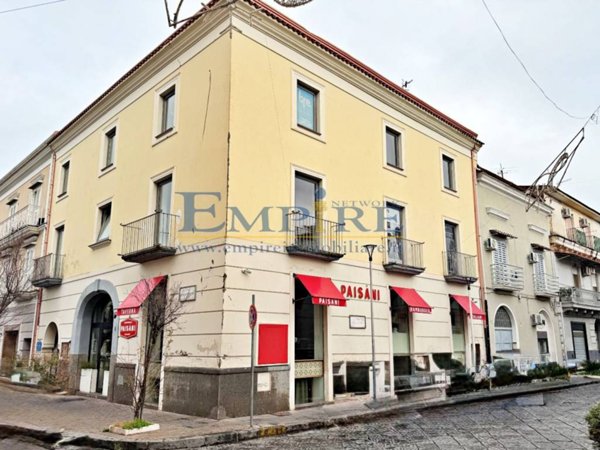 appartamento in vendita ad Aversa in zona Centro Città