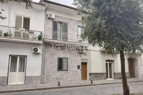 appartamento in vendita ad Aversa in zona Centro Città