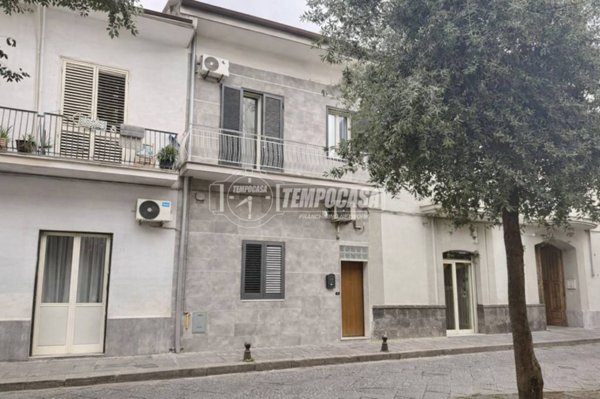 appartamento in vendita ad Aversa in zona Centro Città