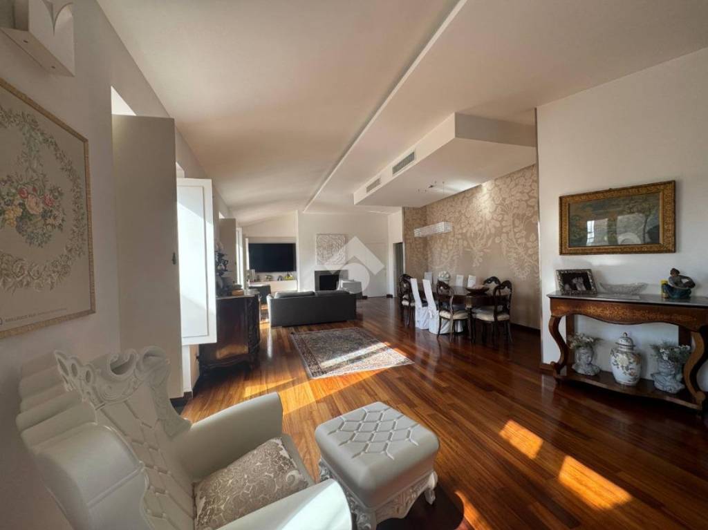 appartamento in vendita ad Aversa in zona Centro Città