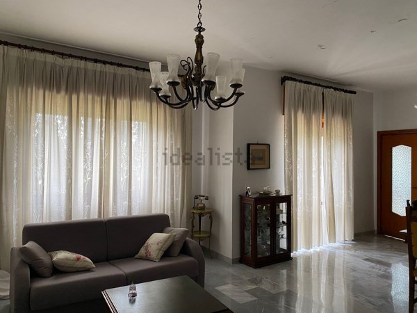 appartamento in vendita ad Aversa