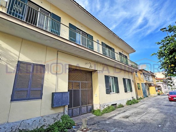 appartamento in vendita ad Aversa