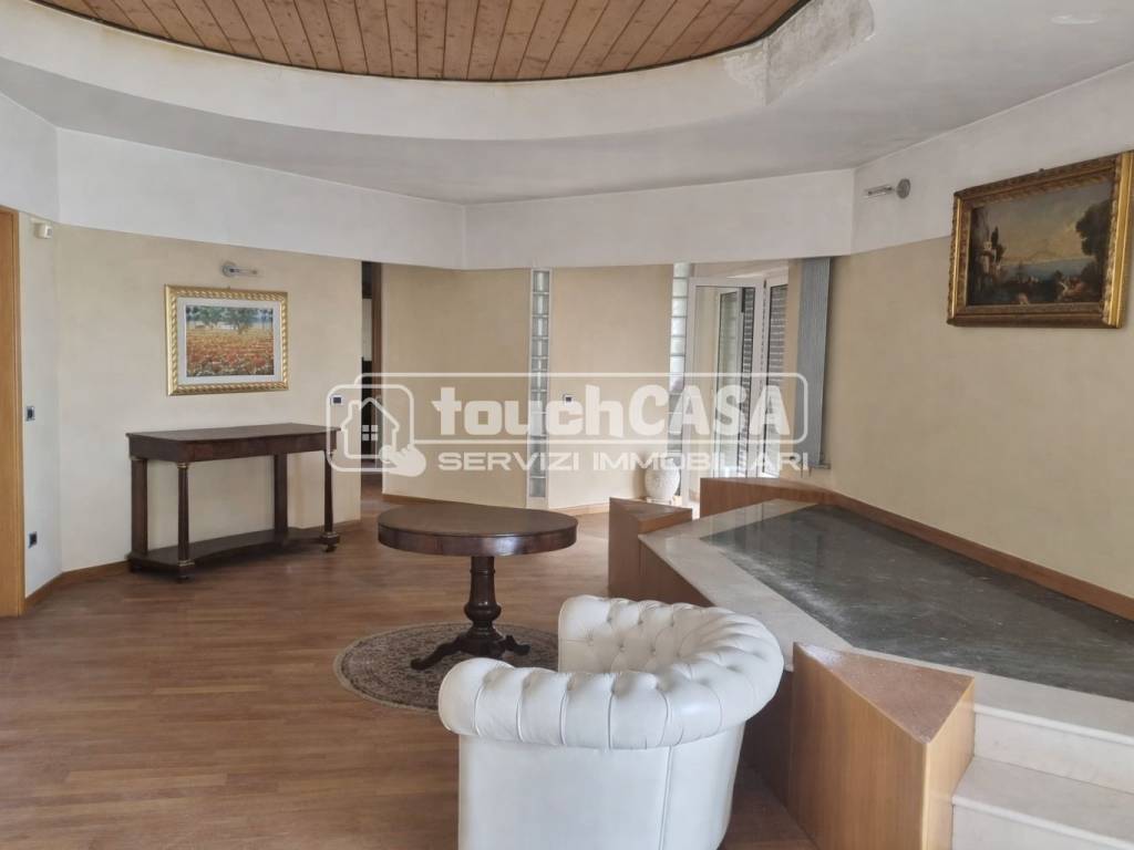 appartamento in vendita ad Aversa in zona Centro Città