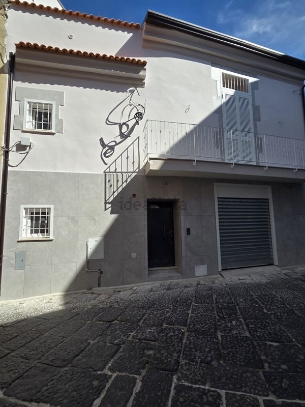 casa indipendente in vendita ad Aversa