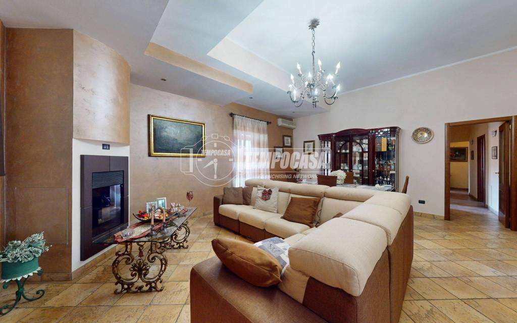 appartamento in vendita ad Aversa