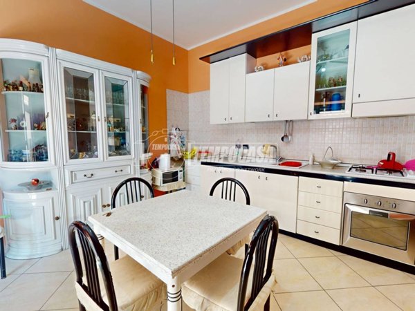 appartamento in vendita ad Aversa