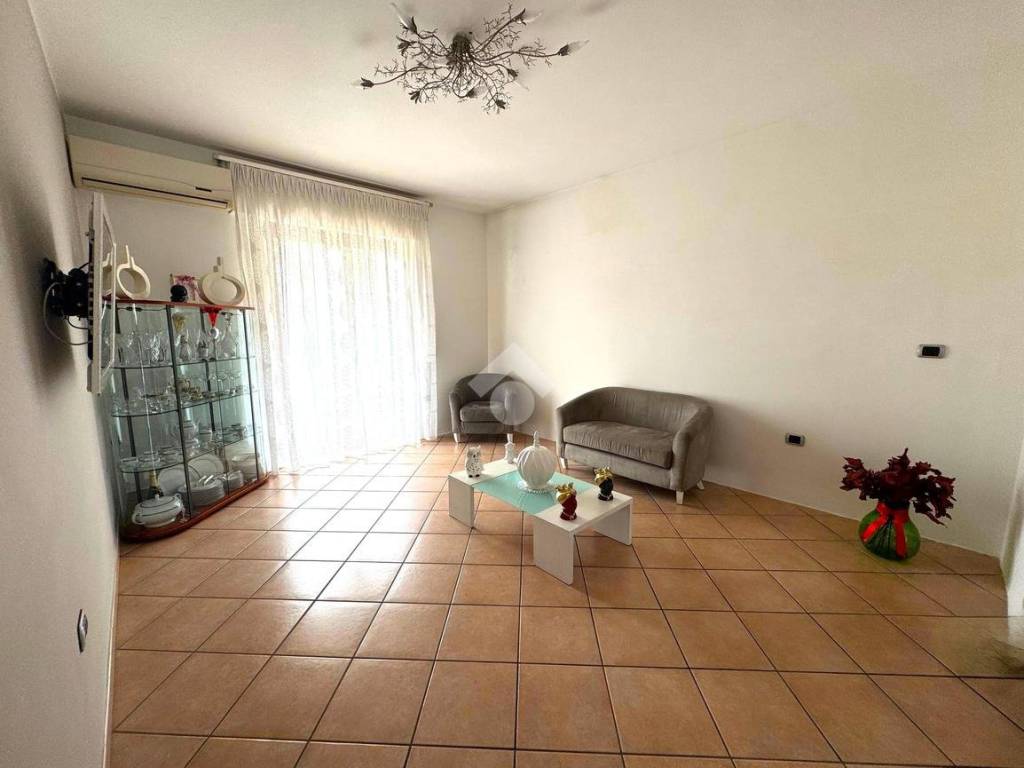 appartamento in vendita ad Aversa