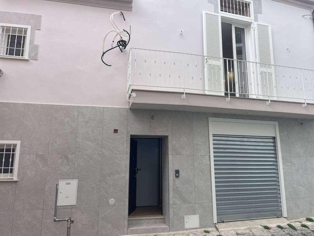 casa indipendente in vendita ad Aversa