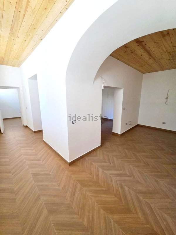 casa indipendente in vendita ad Aversa