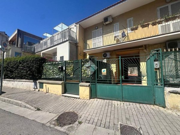 appartamento in vendita ad Aversa
