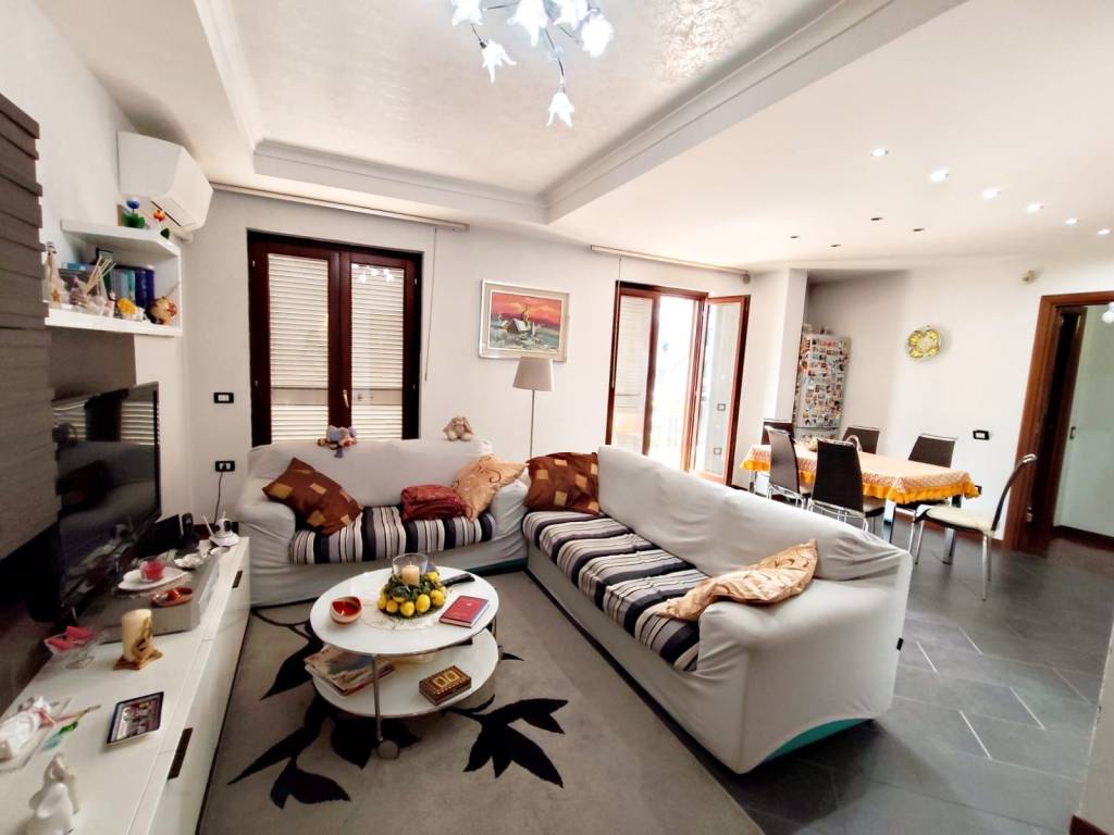 appartamento in vendita ad Aversa