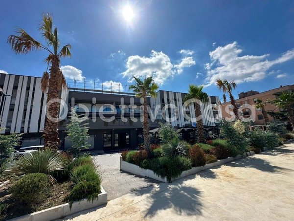 ufficio in vendita ad Aversa