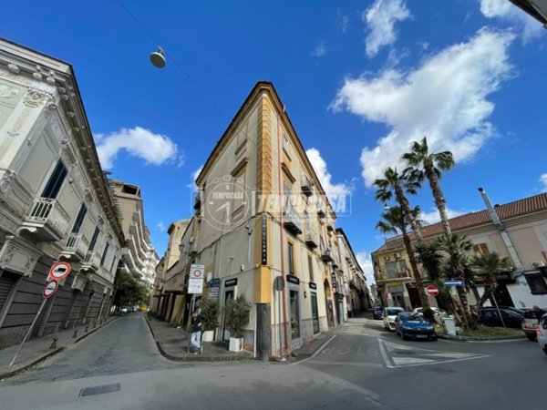 intera palazzina in vendita ad Aversa in zona Centro Città