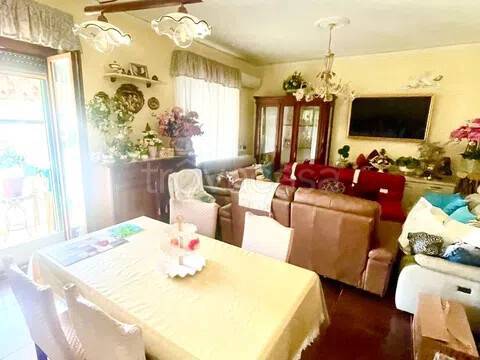 appartamento in vendita ad Aversa