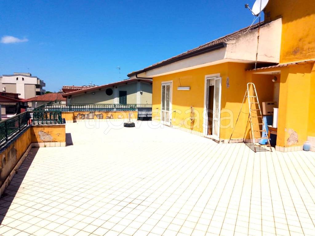 appartamento in vendita ad Aversa
