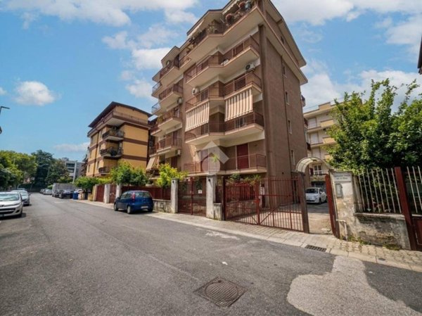 appartamento in vendita ad Aversa