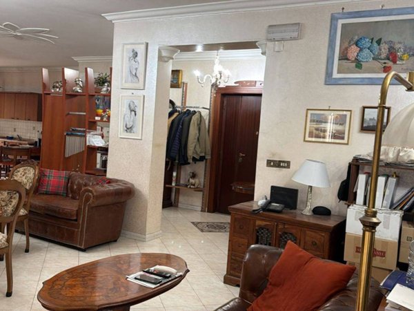 appartamento in vendita ad Aversa