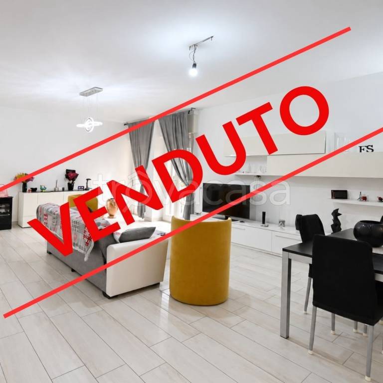 appartamento in vendita ad Aversa in zona Centro Città