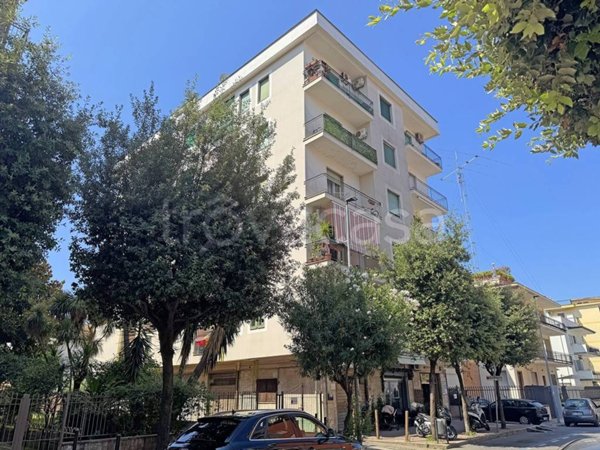 appartamento in vendita ad Aversa