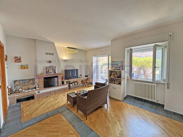 appartamento in vendita ad Aversa