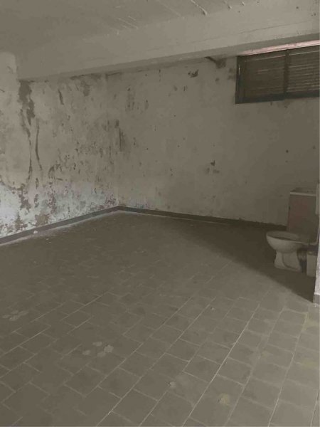 box auto in vendita ad Aversa