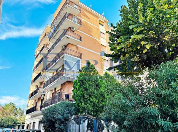 box auto in vendita ad Aversa
