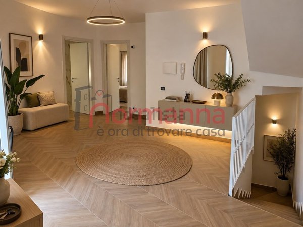 casa indipendente in vendita ad Aversa in zona Centro Città
