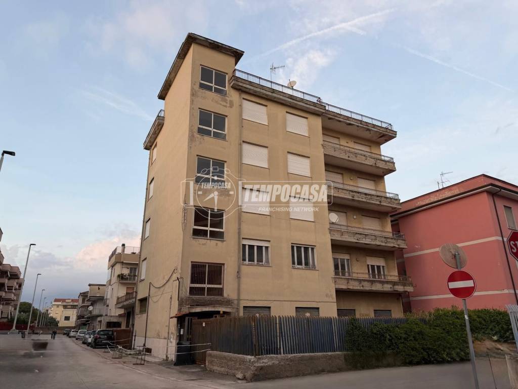 appartamento in vendita ad Aversa in zona Centro Città