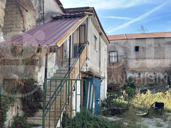 quadrivano in vendita ad Aversa in zona Borgo San Lorenzo