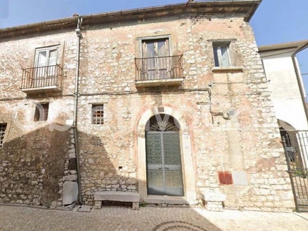 intera palazzina in vendita a Baia e Latina