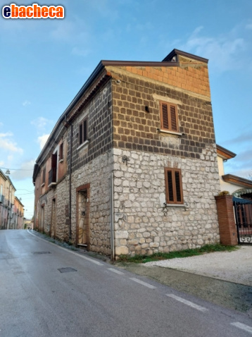 appartamento in vendita a Baia e Latina in zona Latina